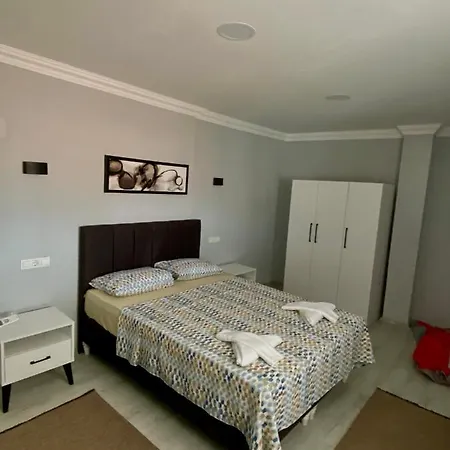 Апартаменты Turgutsluxury 4